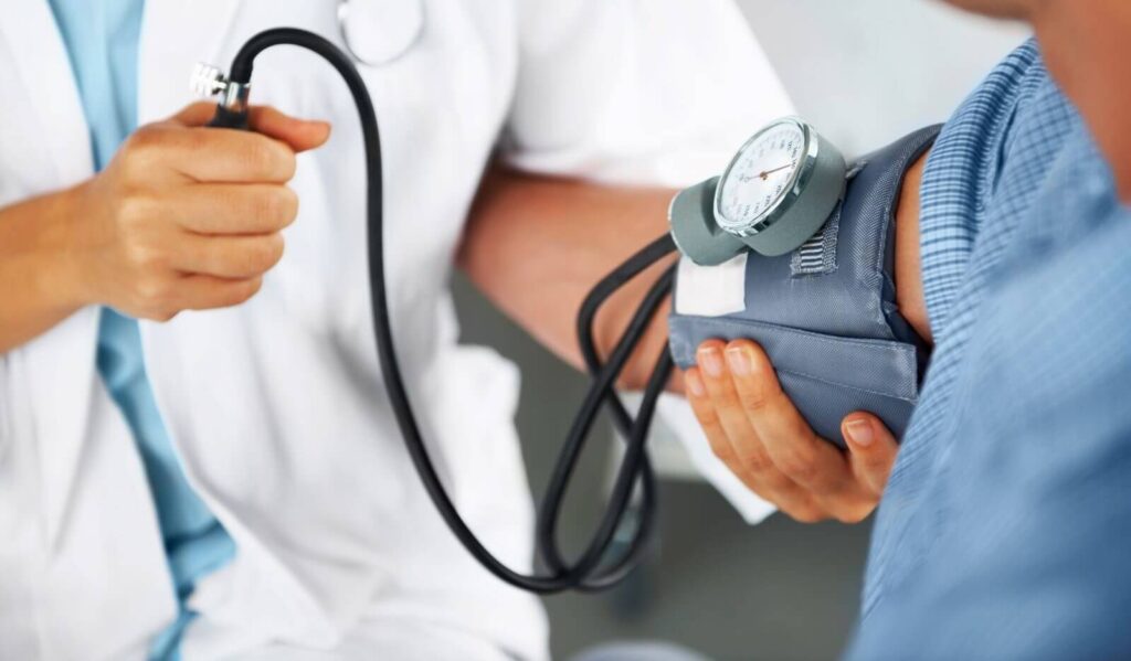 How to Lower Blood Pressure Without Medication for Seniors? 5 Lower Blood Pressure Without Medication for Seniors